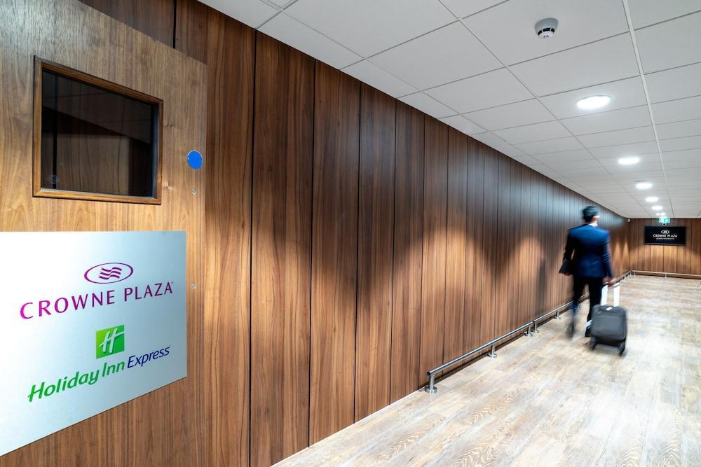 Hotel Crowne Plaza London Heathrow T4 By Ihg